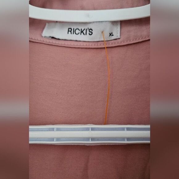 Satiny Pink Button Up Top - Picture 3 of 4